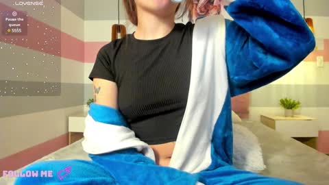 Carol  online show from January 20, 1:32 pm