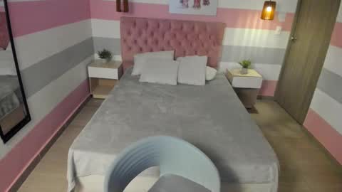 Carol  online show from January 31, 2:07 pm