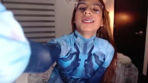 Snapshot of carolayn12 chatting on December 24, 2:21 am Carolayn online show from December 24, 2:21 am