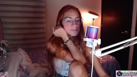 Snapshot of carolayn12 chatting on January 17, 10:45 pm Carolayn online show from January 17, 10:45 pm