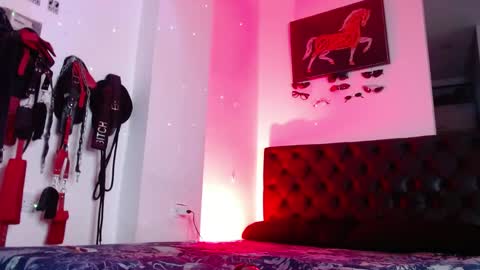 Soft Carolina online show from May 21, 11:45 pm