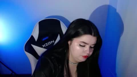 carolina online show from April 1, 1:50 am