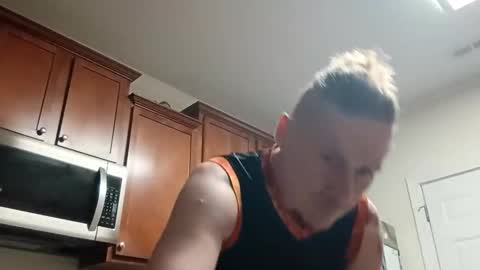 carolinajuggalo17 online show from May 29, 11:58 pm