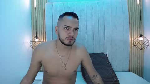Snapshot of carolinaysebas chatting on July 31, 1:54 pm carolinaysebas online show from July 31, 1:54 pm