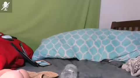 carolinayungin96 online show from November 11, 12:43 am