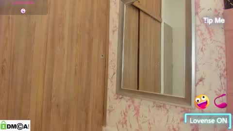 caroline daring online show from December 17, 12:55 pm