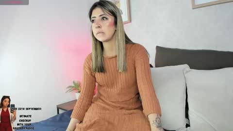  Caroline  online show from September 19, 10:38 am