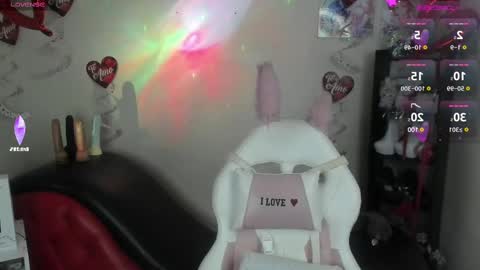 Snapshot of caroline_lenox chatting on February 20, 8:39 am Caroline Lenox online show from February 20, 8:39 am