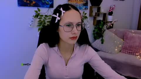 Your cute girl  online show from July 31, 8:47 am