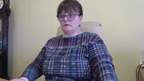 Snapshot of carolinedream_ chatting on January 28, 10:45 am CarolineDream online show from January 28, 10:45 am