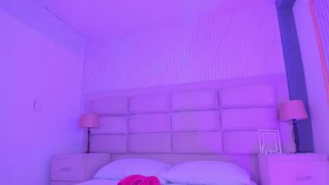 Caroline online show from March 4, 12:55 pm