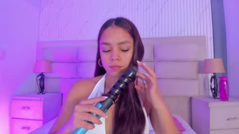 Caroline online show from March 30, 12:28 pm