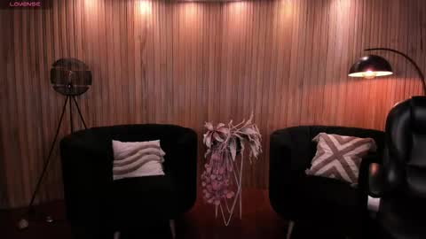 Caro online show from November 26, 10:49 am