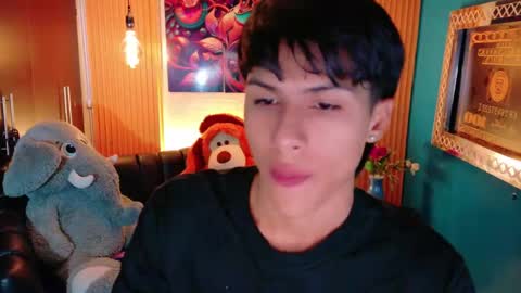 carolinejesh online show from March 30, 12:28 pm