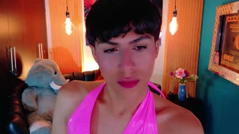 carolinejesh online show from March 31, 12:16 pm