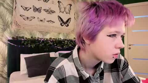 CarolineRichter online show from November 12, 2:34 am