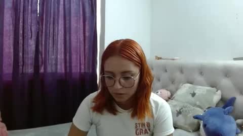 carolinnapinkman online show from March 27, 7:57 pm