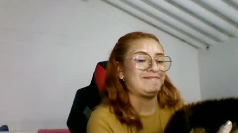 carolinnapinkman online show from July 13, 8:22 pm