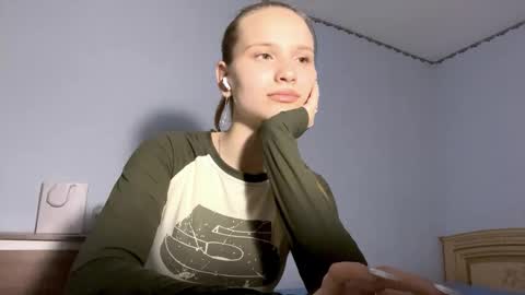 Carolina online show from February 23, 4:48 pm