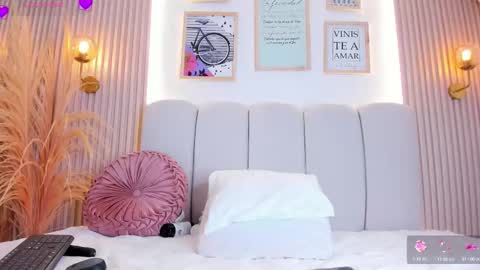 Carol Rivera  online show from September 19, 8:20 pm