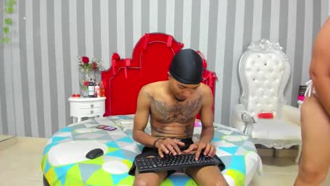 Snapshot of caroyandy chatting on March 18, 1:25 pm caroyandy online show from March 18, 1:25 pm