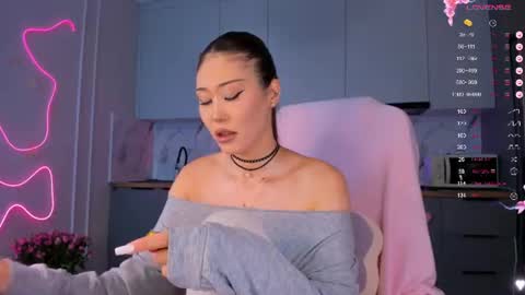 Yummi online show from July 17, 3:24 am