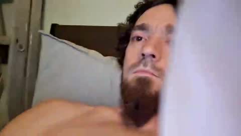 Snapshot of carpenter345111774 chatting on October 6, 11:35 pm carpenter345111774 online show from October 6, 11:35 pm