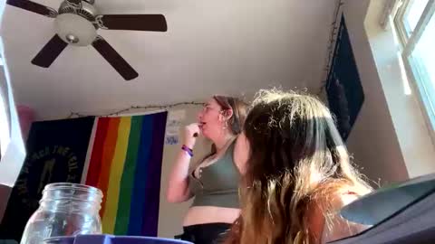 carpetmunchers online show from October 16, 8:54 pm