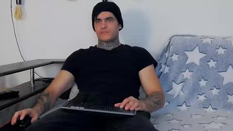 Carter online show from December 15, 9:24 am