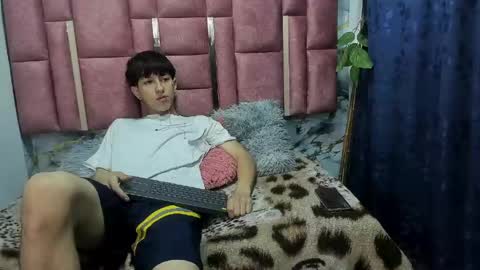 cartyxx online show from May 28, 1:19 pm