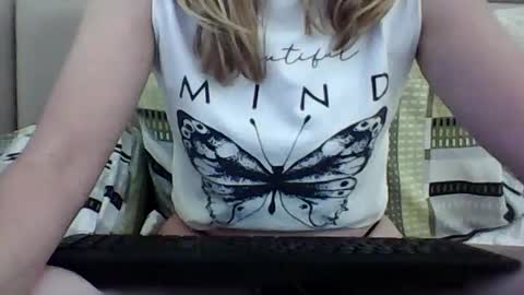 Snapshot of casaliniciantee chatting on June 21, 6:43 pm casaliniciantee online show from June 21, 6:43 pm