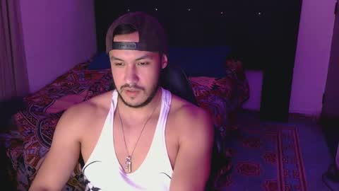 Snapshot of casas_oom chatting on September 28, 5:46 am      online show from September 28, 5:46 am