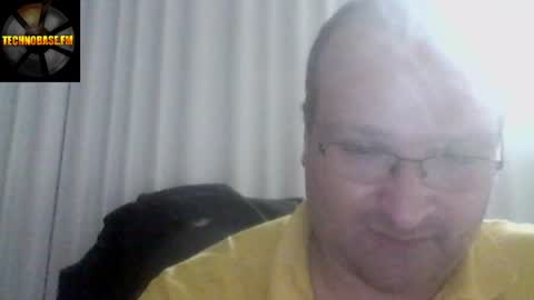 Snapshot of cascadacek chatting on April 30, 9:08 pm CASCADACEK online show from April 30, 9:08 pm