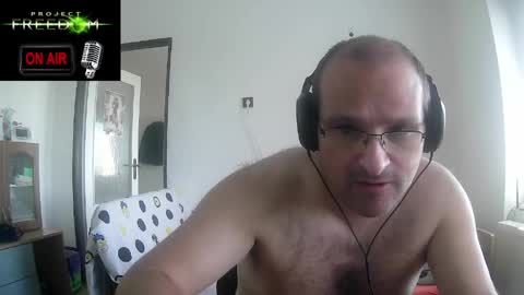 Snapshot of cascadacek chatting on May 1, 12:21 pm CASCADACEK online show from May 1, 12:21 pm