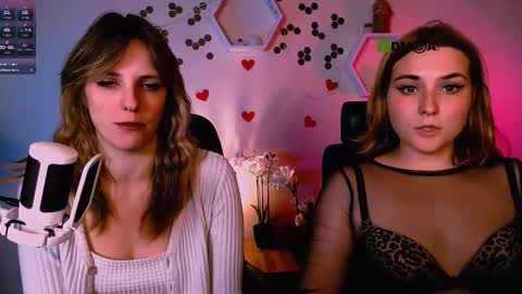 casey_meow_ online show from October 15, 8:36 am