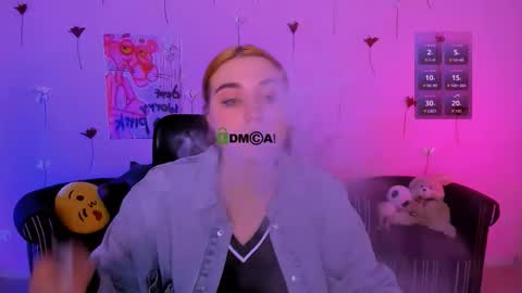 casey_meow_ online show from February 26, 9:52 am