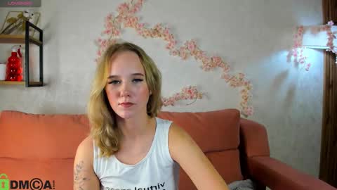 Casey sweeet online show from September 24, 8:39 am
