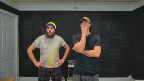 Snapshot of caseyandfriends chatting on January 30, 6:56 am caseyandfriends online show from January 30, 6:56 am