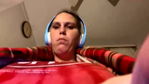 Cash Couple online show from November 9, 2:10 am