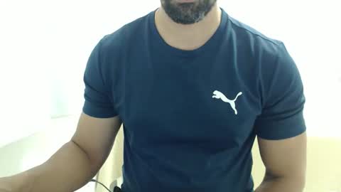 cashmastermuscle77 online show from February 5, 10:58 pm