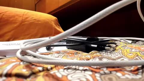 Snapshot of casper_b chatting on February 4, 10:24 pm casper_b online show from February 4, 10:24 pm