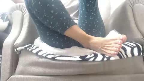 Snapshot of cassandra_joy chatting on February 15, 7:17 pm Cassandra joy online show from February 15, 7:17 pm