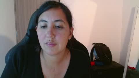 Snapshot of cassandra_ruizz chatting on June 21, 2:25 am 573215024606 online show from June 21, 2:25 am