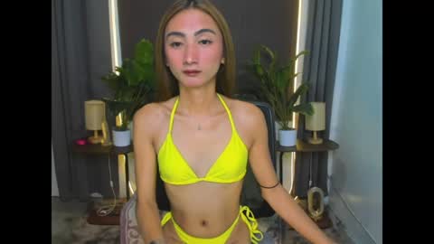 Snapshot of cassandrafoxxx chatting on April 11, 6:12 pm cassandrafoxxx online show from April 11, 6:12 pm