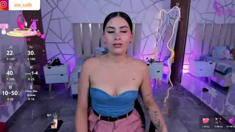 Snapshot of casse_tay chatting on May 2, 3:22 am casse_tay online show from May 2, 3:22 am