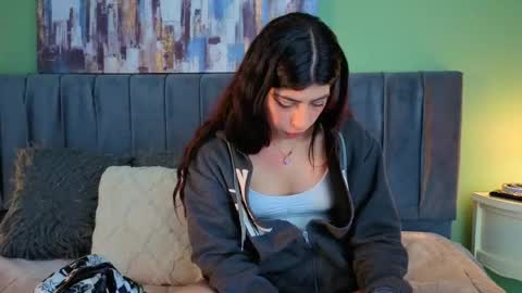 cassie_bloom online show from April 14, 3:23 am