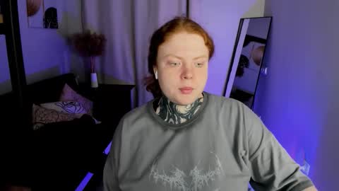 Cassie online show from March 22, 8:45 pm