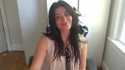 Snapshot of cassiealvarez chatting on July 3, 7:31 pm cassiealvarez online show from July 3, 7:31 pm