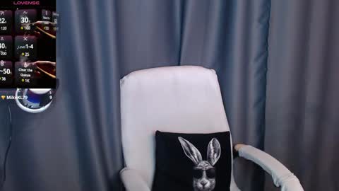 Cassie online show from January 29, 5:24 pm