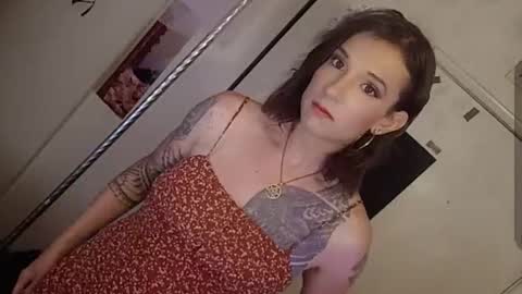 Snapshot of cassiemichelle chatting on July 4, 12:17 am Cassiemichelle online show from July 4, 12:17 am
